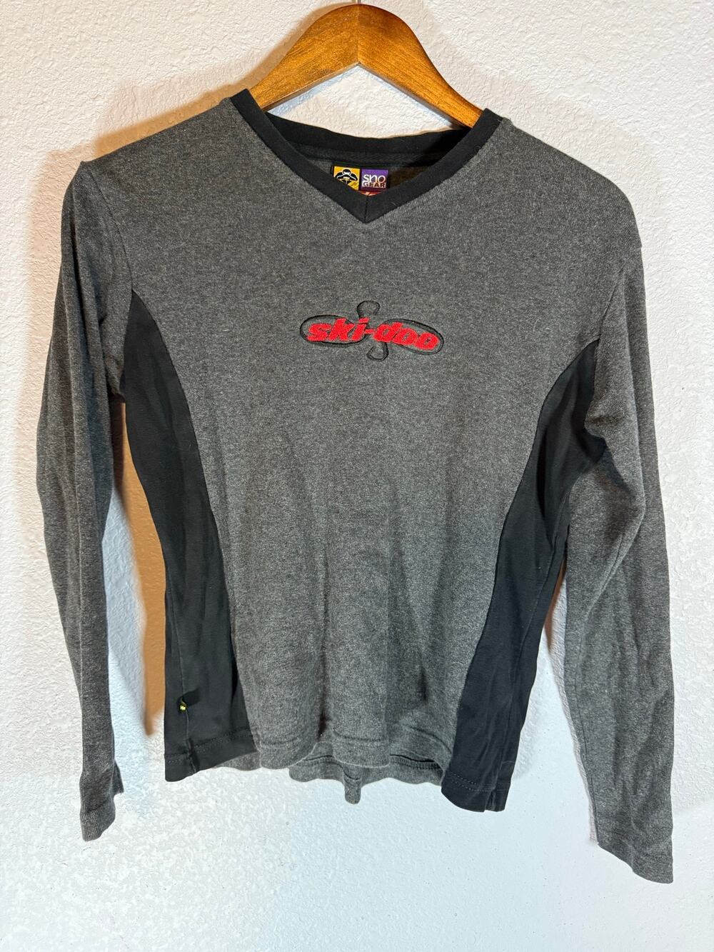 Ski-Doo Sno Gear Small Gray Black Embroidered Long Sleeve V Neck Shirt